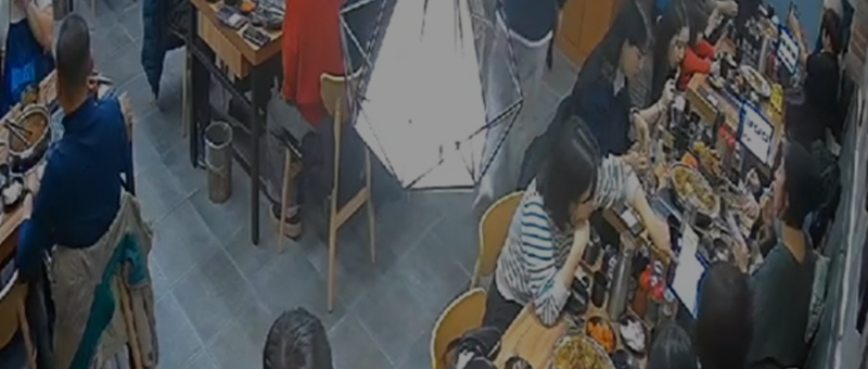 무시로감자탕 아중점 매장 내부 사진